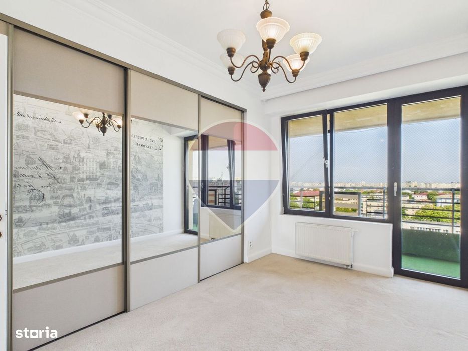 Apartament 4 camere de închiriat în Central Park