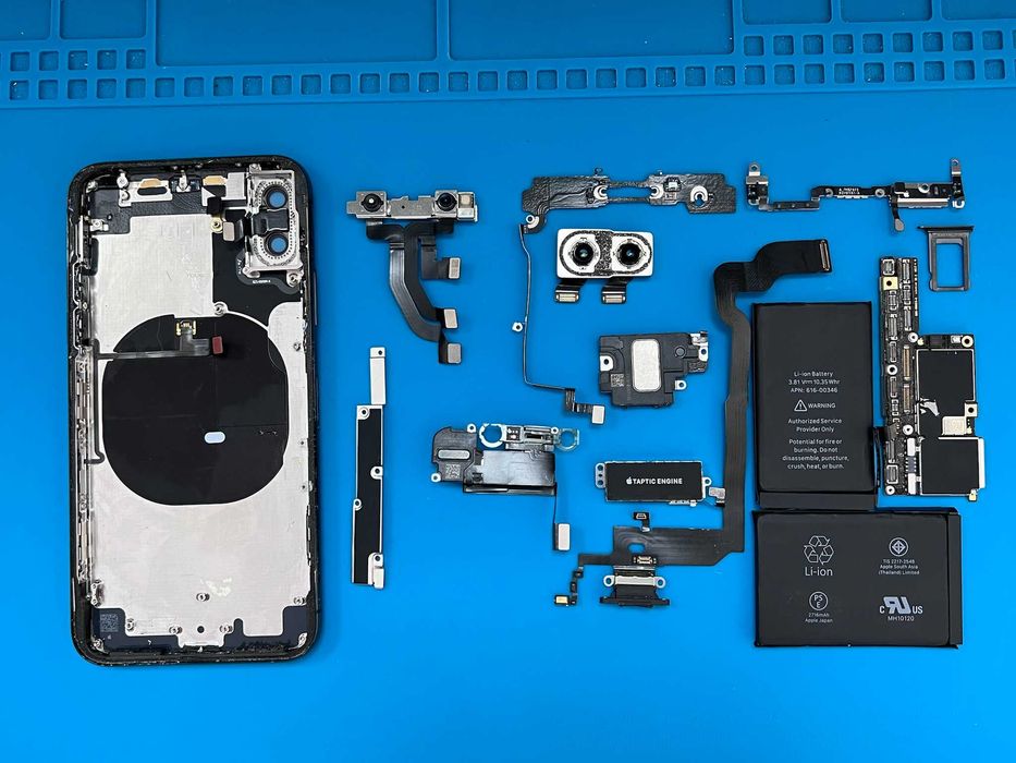 iPhone X на части