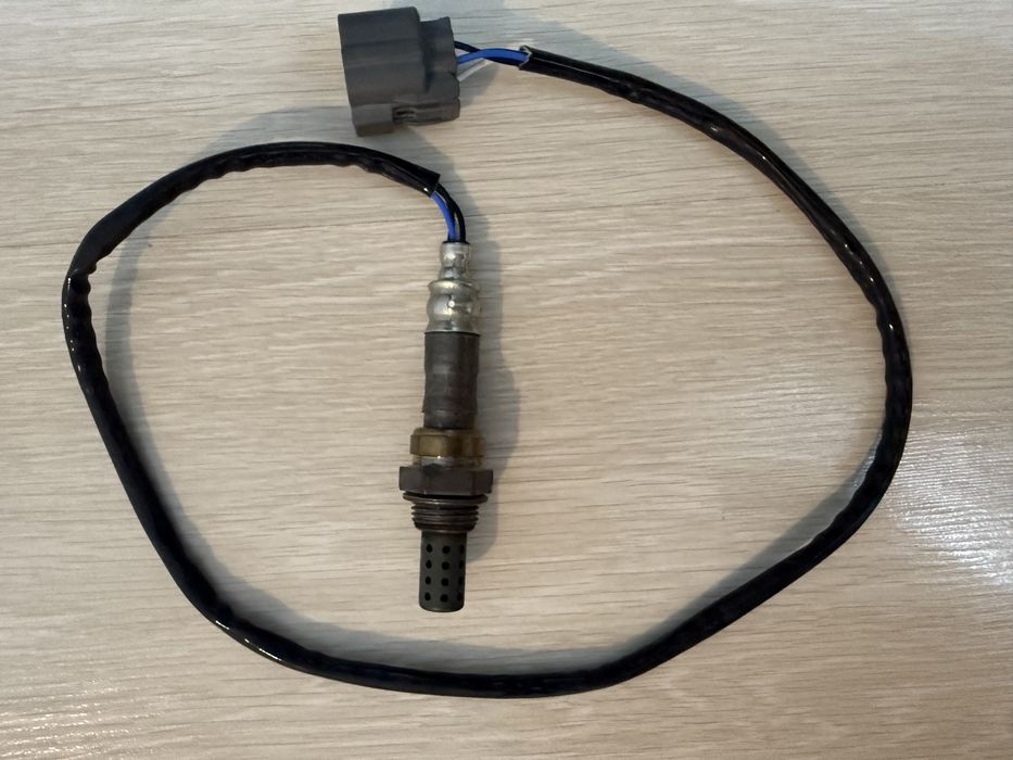 Продаю лямда-зонд на Субару