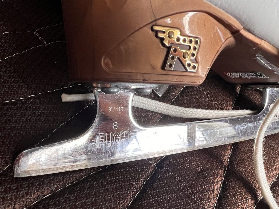 Коньки фигурные Risport Antares