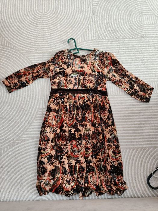 Платья повседневные