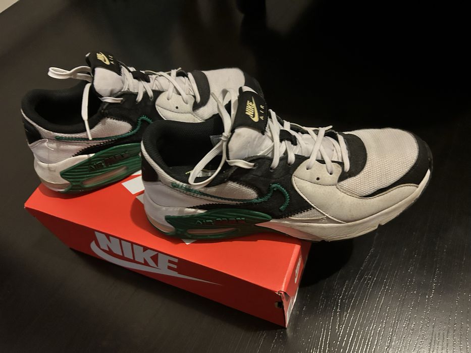Nike AIR MAX EXCEE и Кец тип обувка
