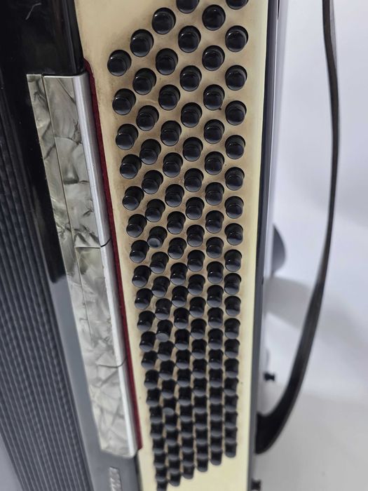 Acordeon Horch cu clape