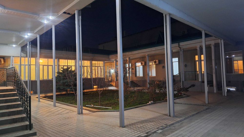 Fayizli Uy sotiladi.Farovon.City Med