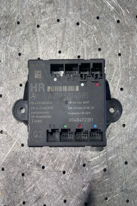 Modul control usa spate dreapta A 212 820 40 85 Mercedes-Benz E-Class