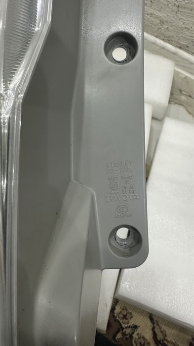 Прадо 150 Оригинал фонар