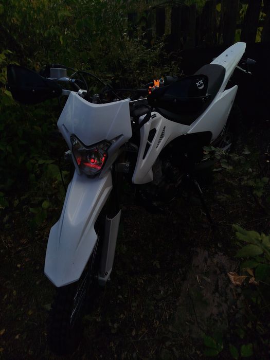 Эндуро 250 кубов