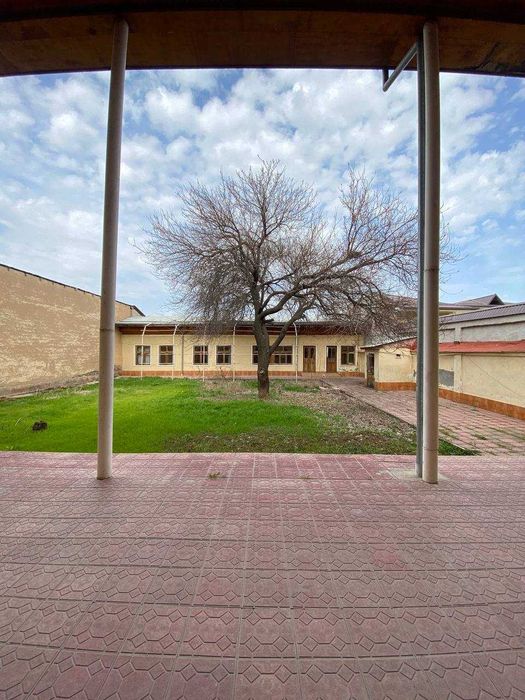 Продается Участок 8 соток, 10 комнат. Уч Кахрамон (Парвоз) фасад 20х40