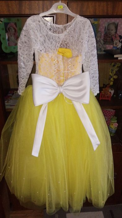 Продаётся шикарное платье