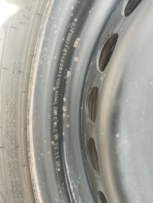 Гуми с джанти за Мерцедес вито 16-ки