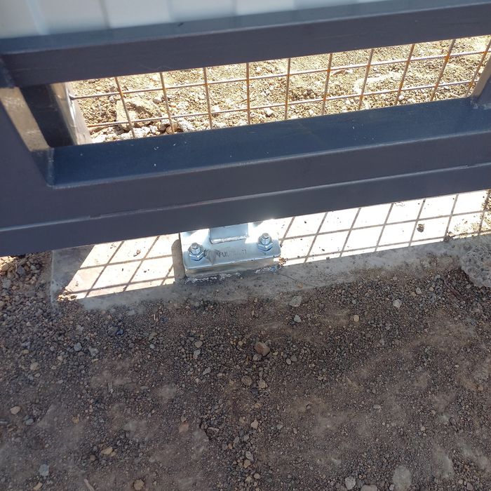 Комплектующие на откатные ворота