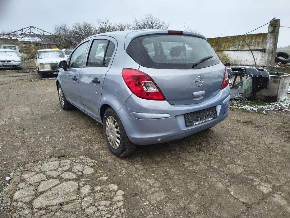 Opel Corsa d 1.0 benzina