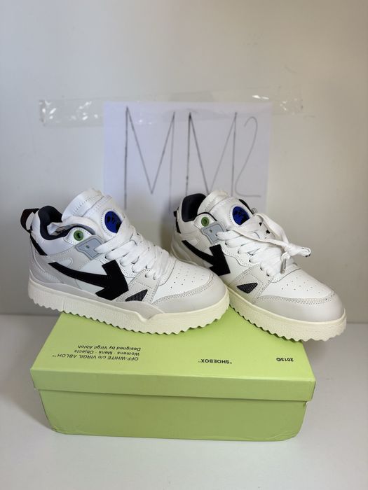 Adidasi/Sneakers Sponge Mid Top White Black