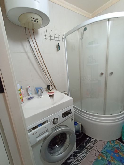 Продам 2 комнатную квартиру срочно