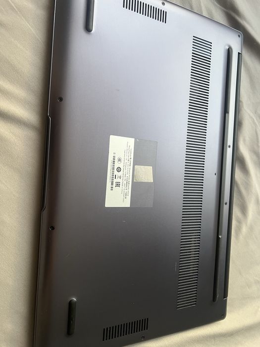 Huawei MateBook D 15 / i5 / 8GB / SSD /