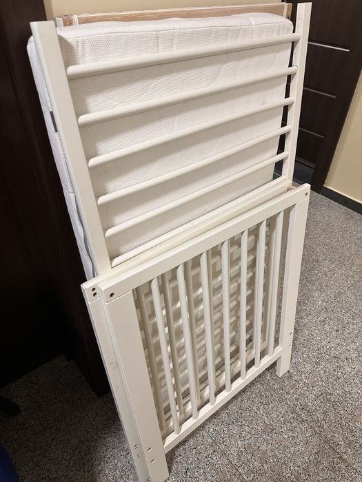 Продавам детско легло Икеа