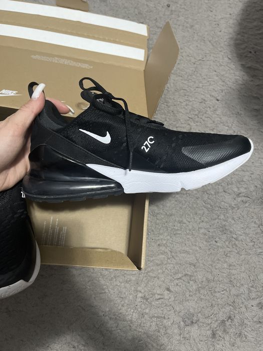 Обувки Nike Air Max 270
