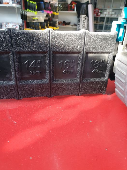 Бюджетный бензопила