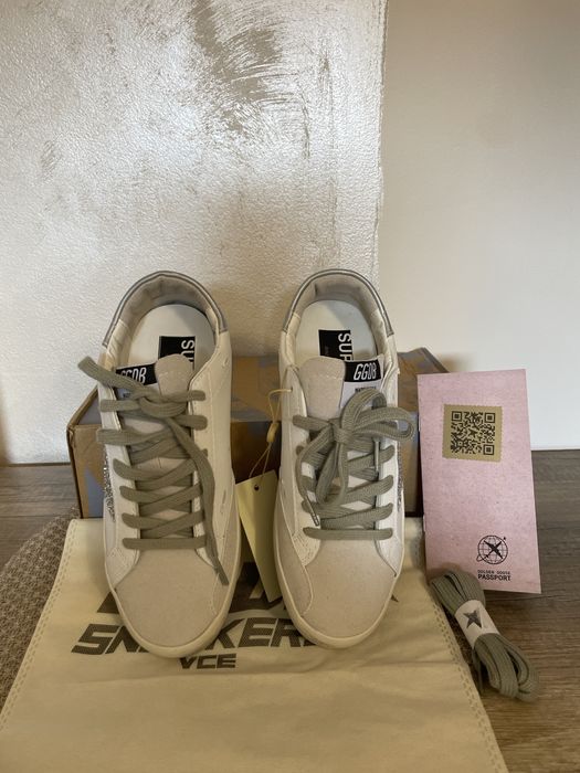 Adidasi dama golden goose