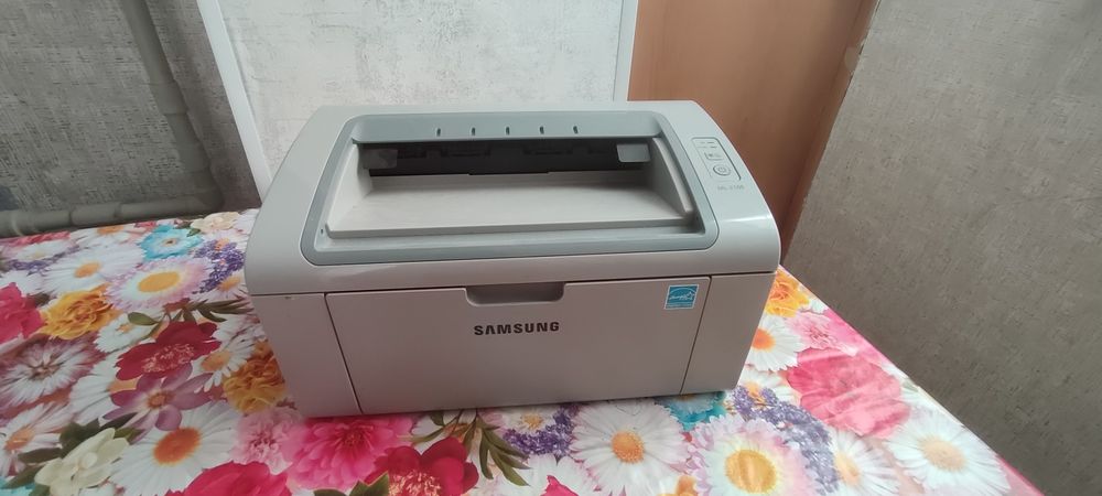 Продаю принтера на запчасти