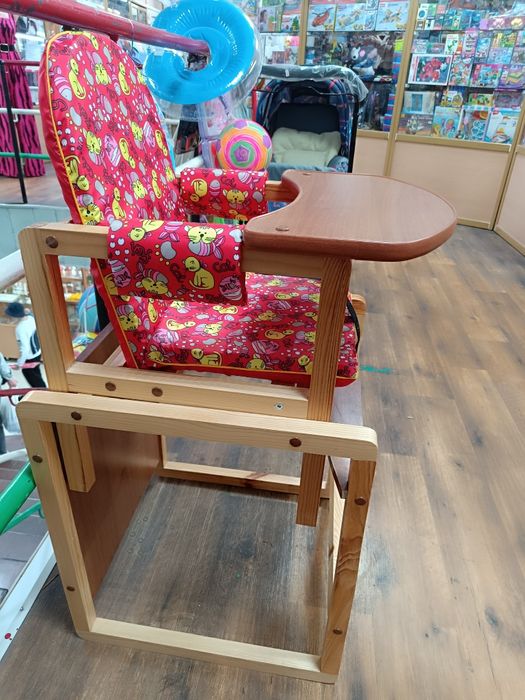 Продам новый стульчик для кормления 2 в 1