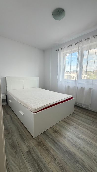 Apartament cu 3 camere