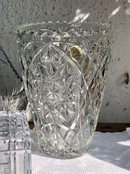 Vază de Cristal (Mediaș) o patină a timpului...