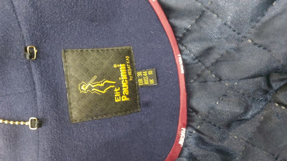 Продам пальто в очень хорошем состоянии