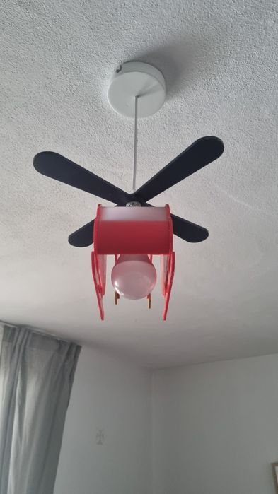 Lampa , lustra camera copii