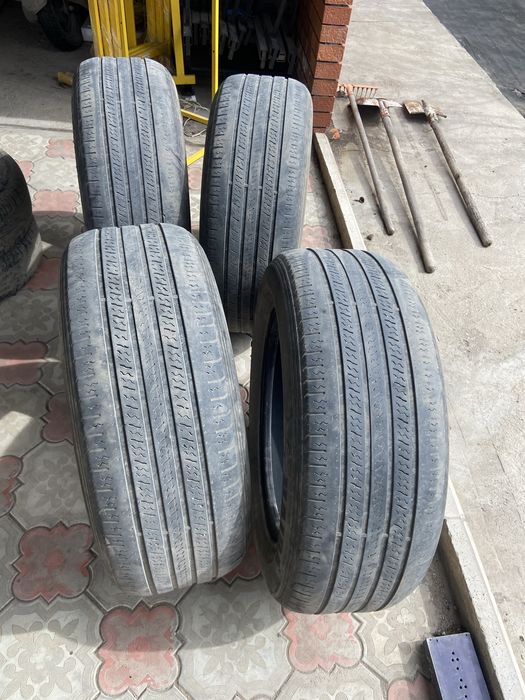 Продается комплект летние шины 265/60/R18