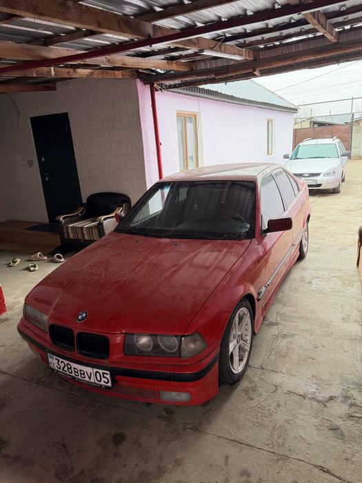BMW E36,  318i кузов