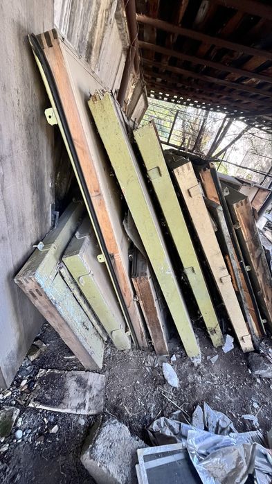 Дрова бесплатно отдам, самовывоз