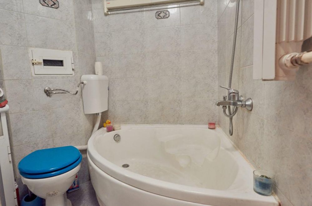 Дава се под наем Двустаен апартамент в София, Лозенец - 75 кв.м за 650 € - Снимка #4