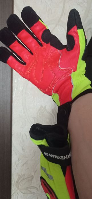 Антиударная противоударная перчатка