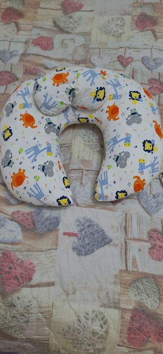 Възглавница за кърмене,хранене