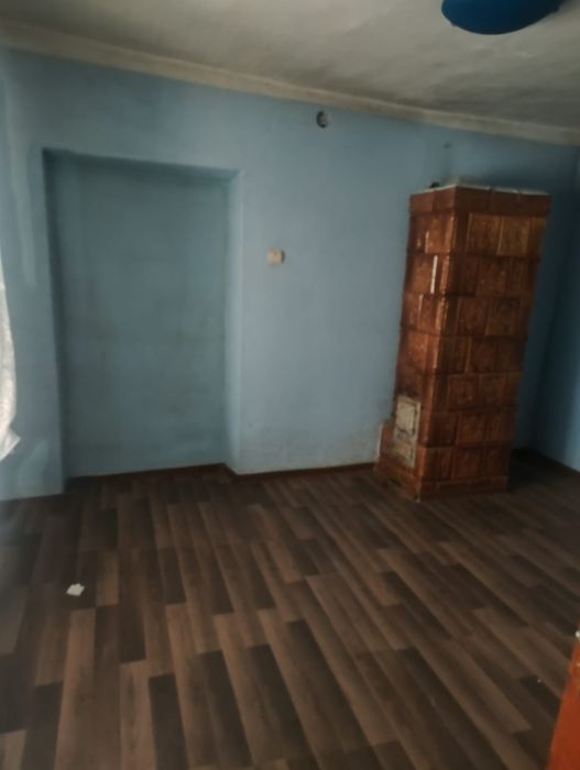 Vand casa plus teren 1000 mp