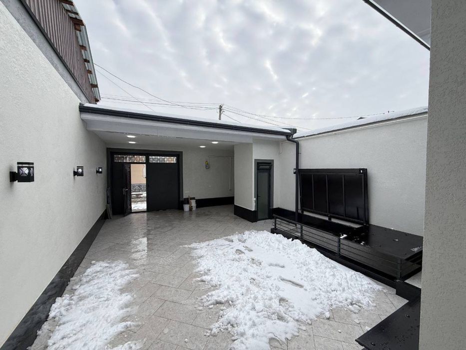 Продаётся евро дом Мирабадский раёне