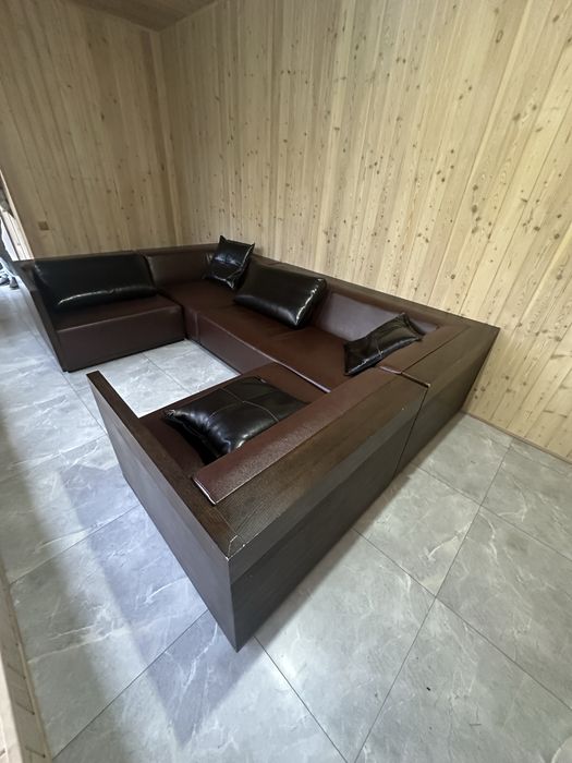 Комплект кожаной мебели