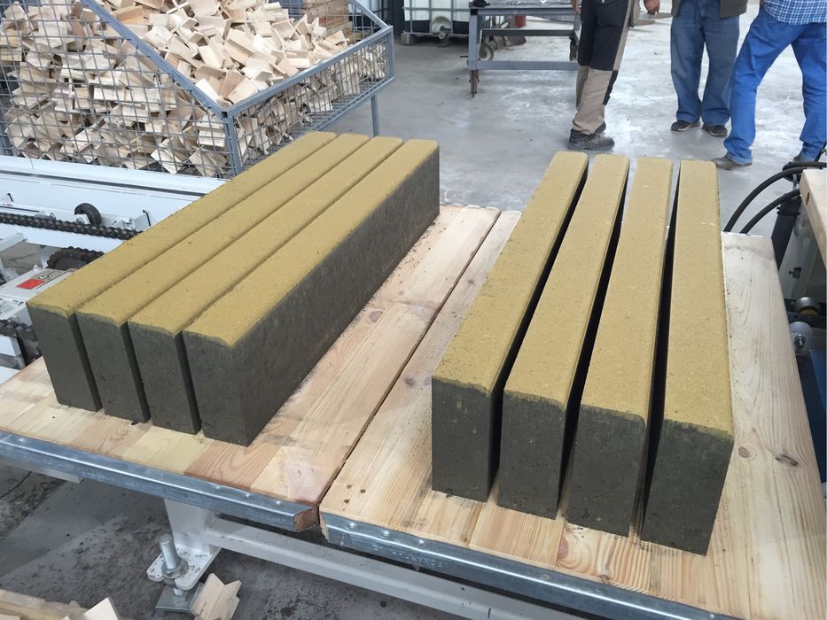 Блоки стеновые и перегородочные, брусчатка, бордюры