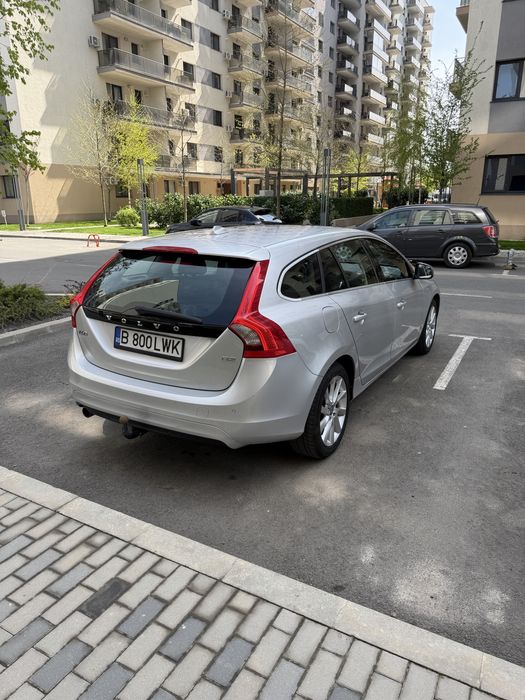 VOLVO V60 2015 — imagine 5