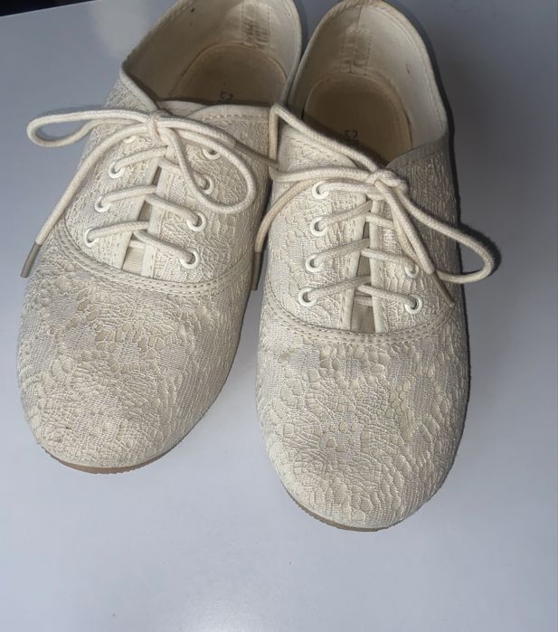 Balerini din croșet H&M