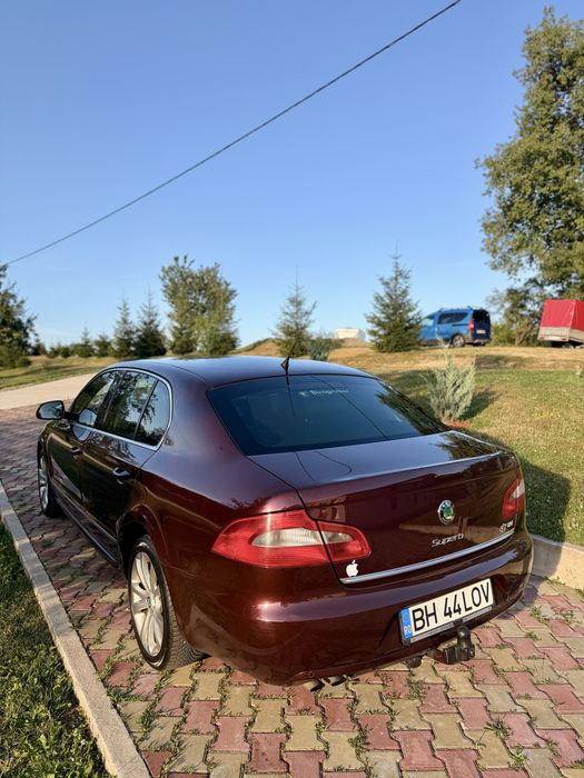 SKODA Superb 2010 — imagine 4