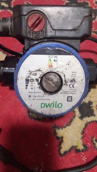 Продам насос воды