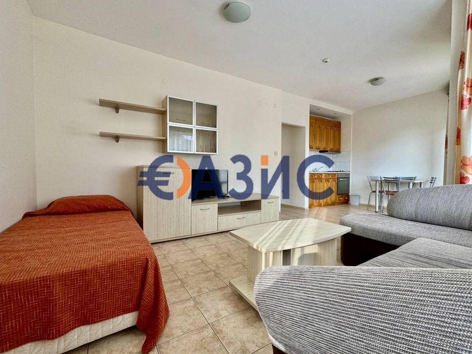 Продава се Двустаен апартамент в Свети Влас - 70 кв.м за 710 €/кв.м - Снимка #9
