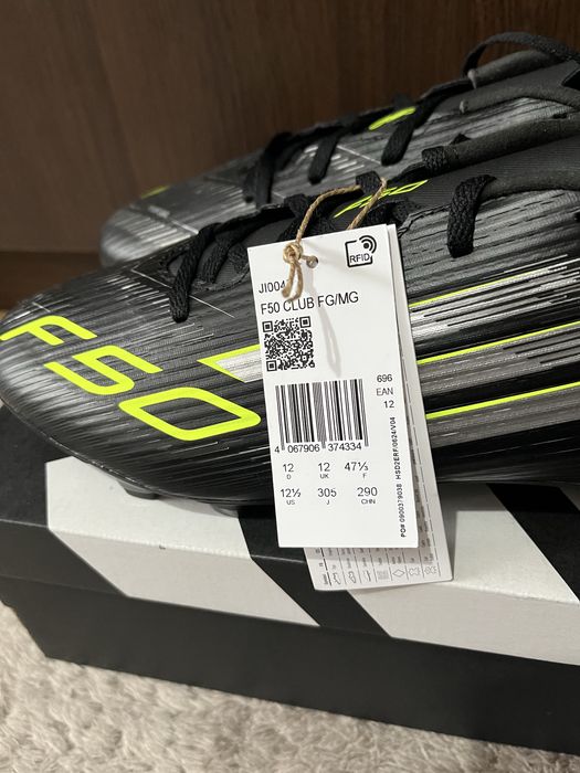 Мъжки футболни бутонки Adidas F50