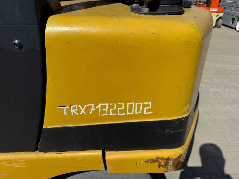 Мотокар Yale GLP25VX