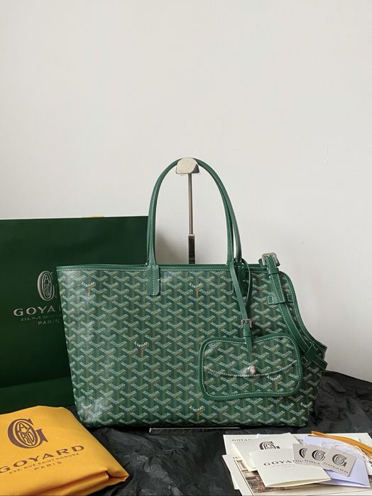 Geanta Goyard