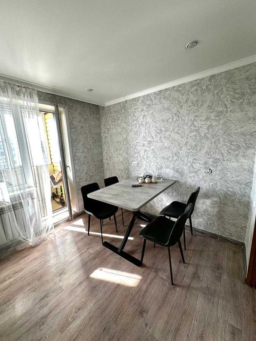 продам 3-х комн квартиру