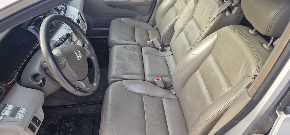 Honda FRV 2.2 на части Хонда ФРВ 2.2 на части