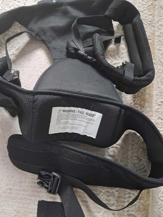 Продам эргорюгзак хипсит